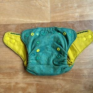 Puppi Mini One Size Merino Wools Diaper Cover in Green Herringbone - EUC